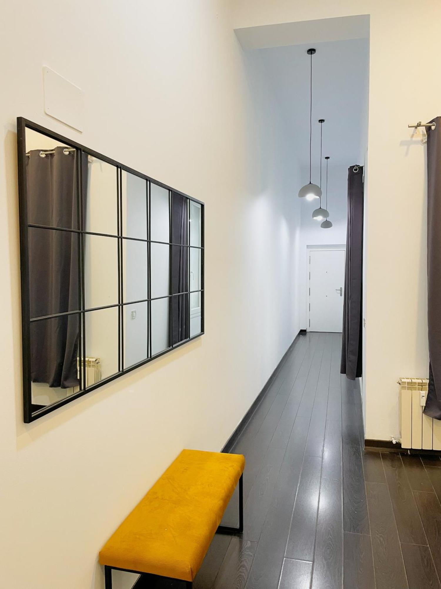 Carretas Duplex Exterior Derecha Apartman Madrid Kültér fotó